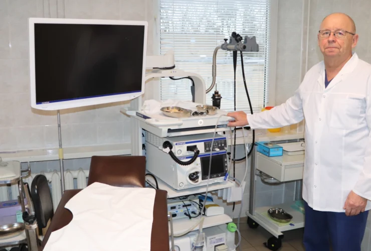 Vytautas Žvirblis, gydytojas chirurgas, mediko profesijai pašventęs beveik 47-is savo gyvenimo metus.